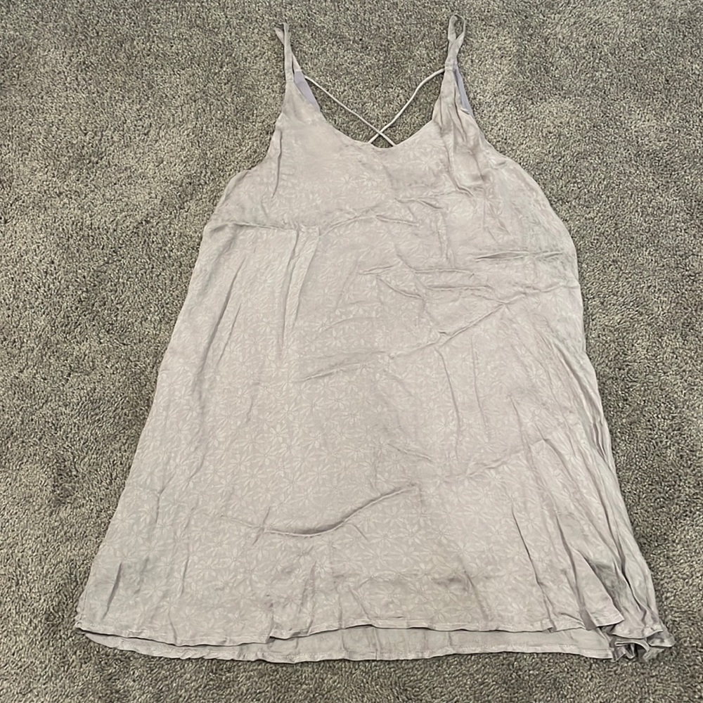 Umgee Size S grey strapless dress.